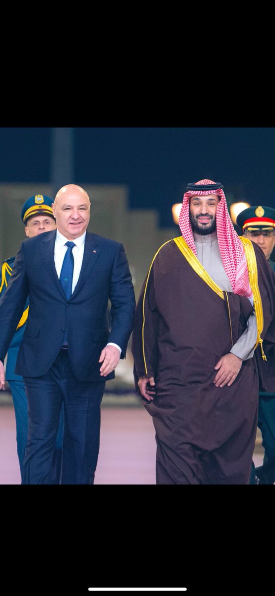 أنباء :

خلال الزيارة المُرتقبة للرئيس الأمريكي دونالد #ترامب وبرعاية كريمة من صاحب السمو الملكي الأمير #محمد_بن_سلمان حفظه الله.
مساعي جارية لعقد قمة رباعية سعودية لبنانية سورية أميركية .