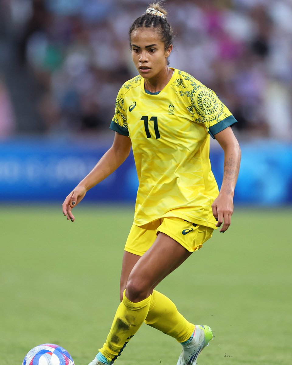Wishing Mary Fowler a safe and speedy recovery 🫶

Can't wait to see you back in the green and gold 💚💛

#TeamAUS | @footballaus