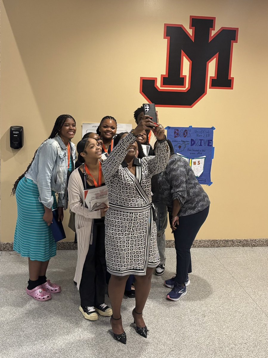 JMHS James Farmer Scholars Senior Recognition Night 2025. <a href="/FxbgJmhs/">jmhs_fxbg</a> <a href="/FredSchools/">FXBG Schools</a>   Proud of these scholars and we will truly miss them. ♥️