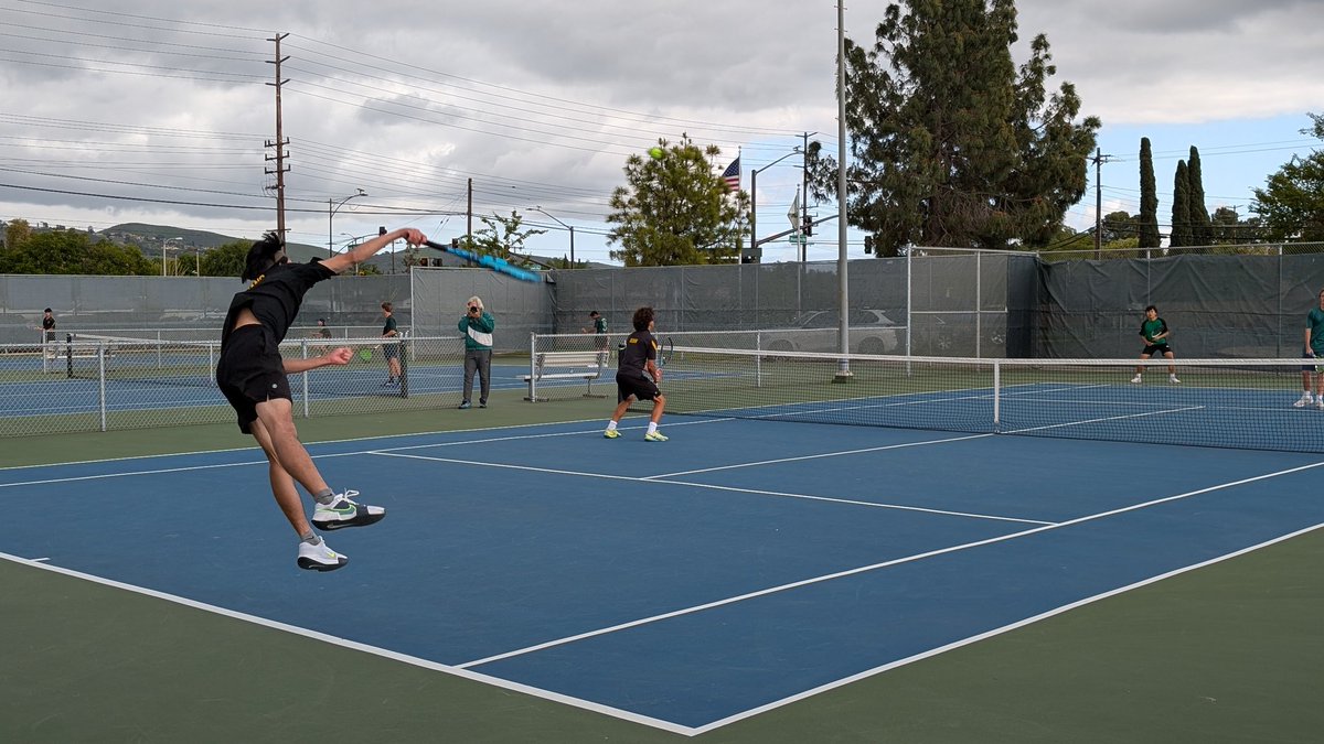 kickrg's tweet photo. The Panthers finished the season 7-3 and in second place in the Marmonte League with a 15-3 victory over TO. Jesse Tang won 2 of 2 singles sets.
@CIFSS @NPHSAthletic @NPHSPantherTV @NPProwler @VCStarSports @vcspreps @TheAcornSports @ConejoValleyUSD https://t.co/lRRTshNWO5