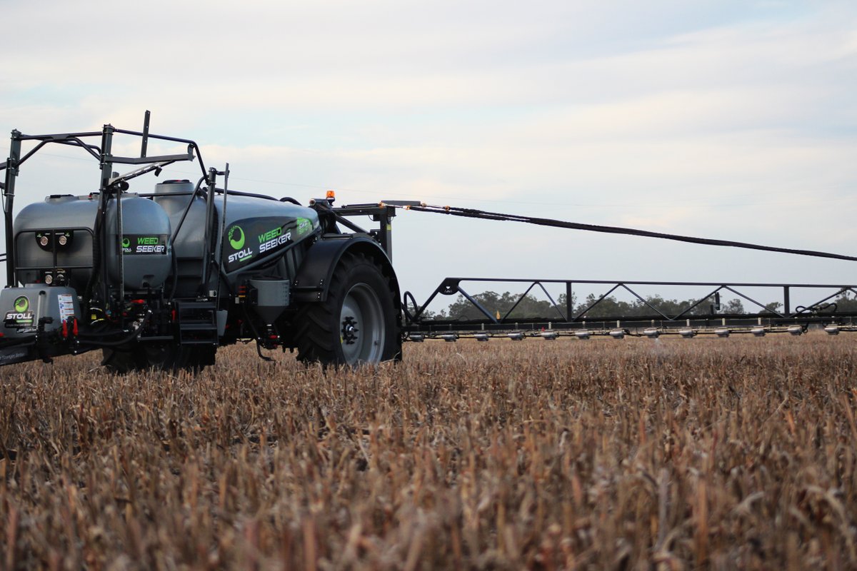 Not all spot sprayers are built the same! 👇

While many spot-spraying systems rely on just one light source, WeedSeeker® 2 uses dual light beams—giving it two chances to detect and spray weeds with precision.

 Learn more today with your local dealer👉🔗 loom.ly/f7hrAmQ