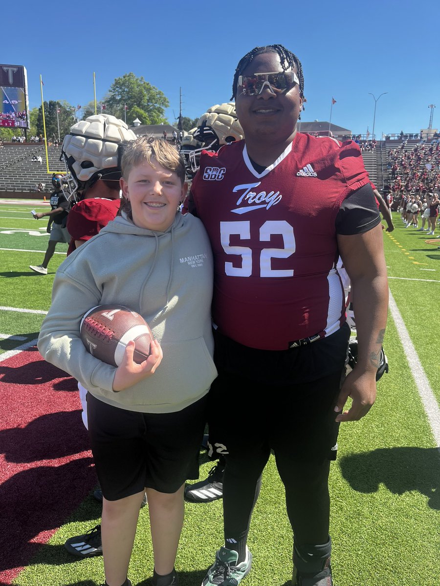 Chaz Ruppert (@bigruppe) on Twitter photo Had a great day at T-Day this weekend! Always great to visit with our guys <a href="/CoachWright37/">Dontae Wright</a> GOOSE and <a href="/VysenL/">vysenlangofficial</a> PUMPED for their upcoming season! 🗣️⚔️💪🏻 #battleready <a href="/TroyTrojansFB/">Troy Trojans Football 8x⚔️</a> <a href="/TroyAthletics/">Troy Athletics</a> <a href="/SSN_Troy/">Sidelines - Troy⚔️🛡</a> Had a great day at T-Day this weekend! Always great to visit with our guys <a href="/CoachWright37/">Dontae Wright</a> GOOSE and <a href="/VysenL/">vysenlangofficial</a> PUMPED for their upcoming season! 🗣️⚔️💪🏻 #battleready <a href="/TroyTrojansFB/">Troy Trojans Football 8x⚔️</a> <a href="/TroyAthletics/">Troy Athletics</a> <a href="/SSN_Troy/">Sidelines - Troy⚔️🛡</a>