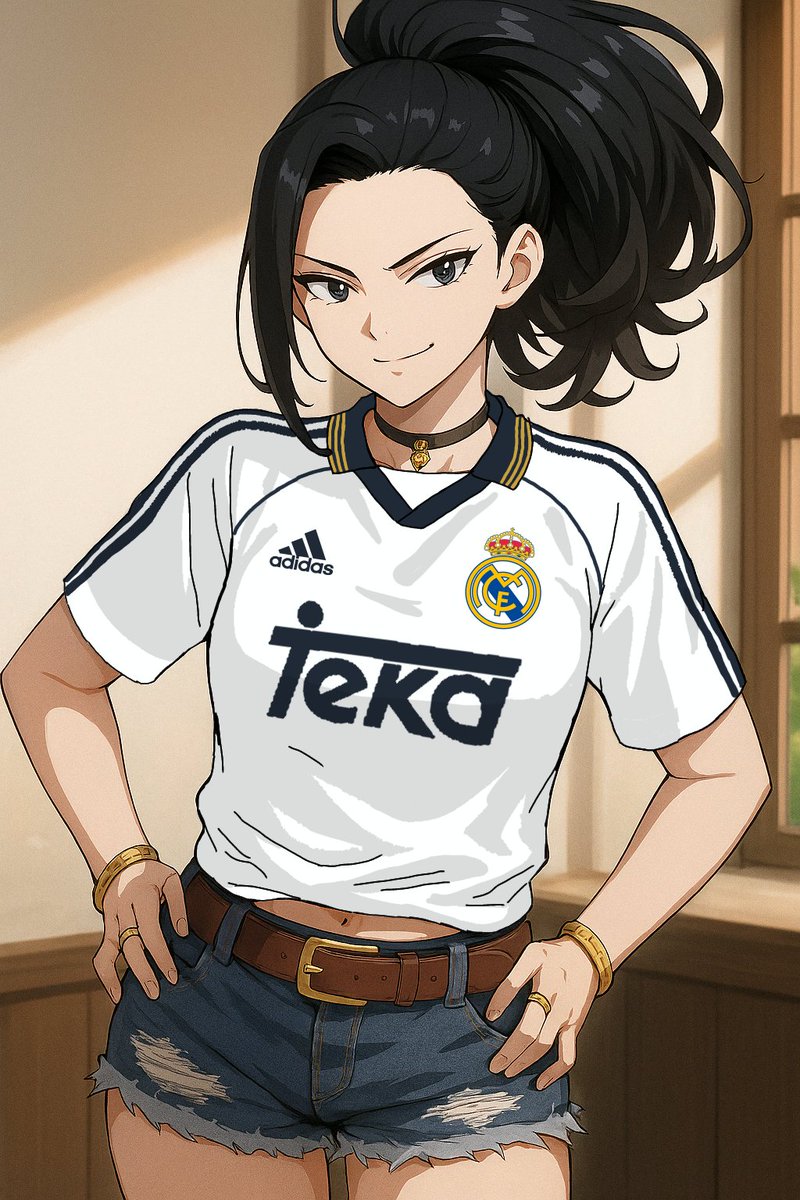 Buenas tardes, un edit con Momo con la playera de Madrid del 99