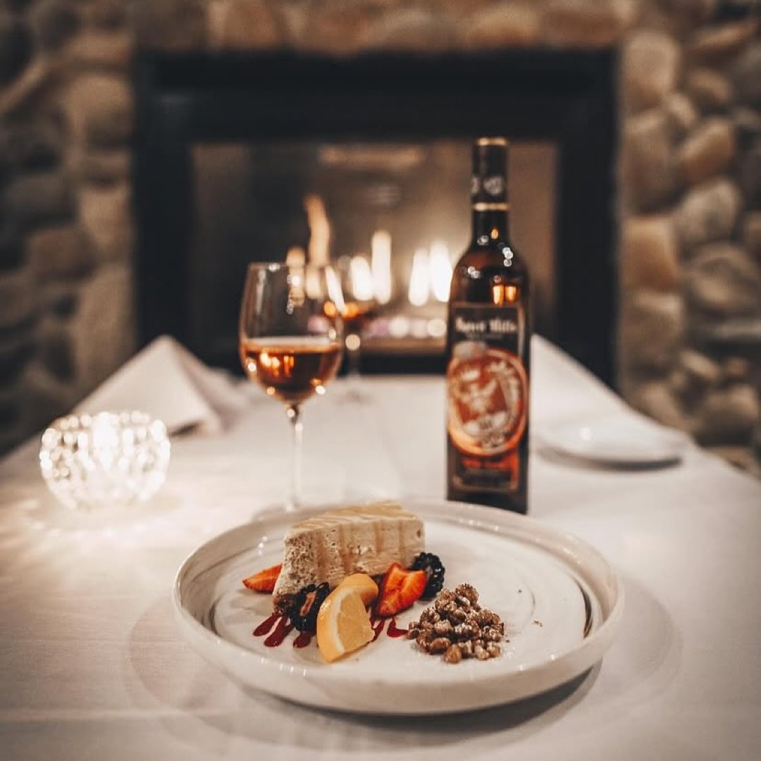 TurnerValleyGC's tweet photo. A hidden gem of the foothills, @SpiritHillsWine joins us pouring their one-of-a-kind award-winning flower wines!

Praised for their body, complexity, structure, and velvety smooth finish, try their red, white, rose, and mulled wines on April 25th!

🎟️: https://t.co/HarCOMq8BU https://t.co/ZB6gTXEq7P