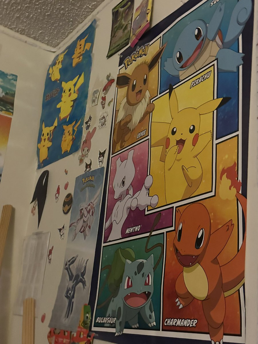 victinii's tweet photo. @p1nkbl0cky Yes! do u like pokemon. im reslly sutistic over it, ive been fixated on it since i was liek 6 yrs old. https://t.co/raH1FtYQ0J