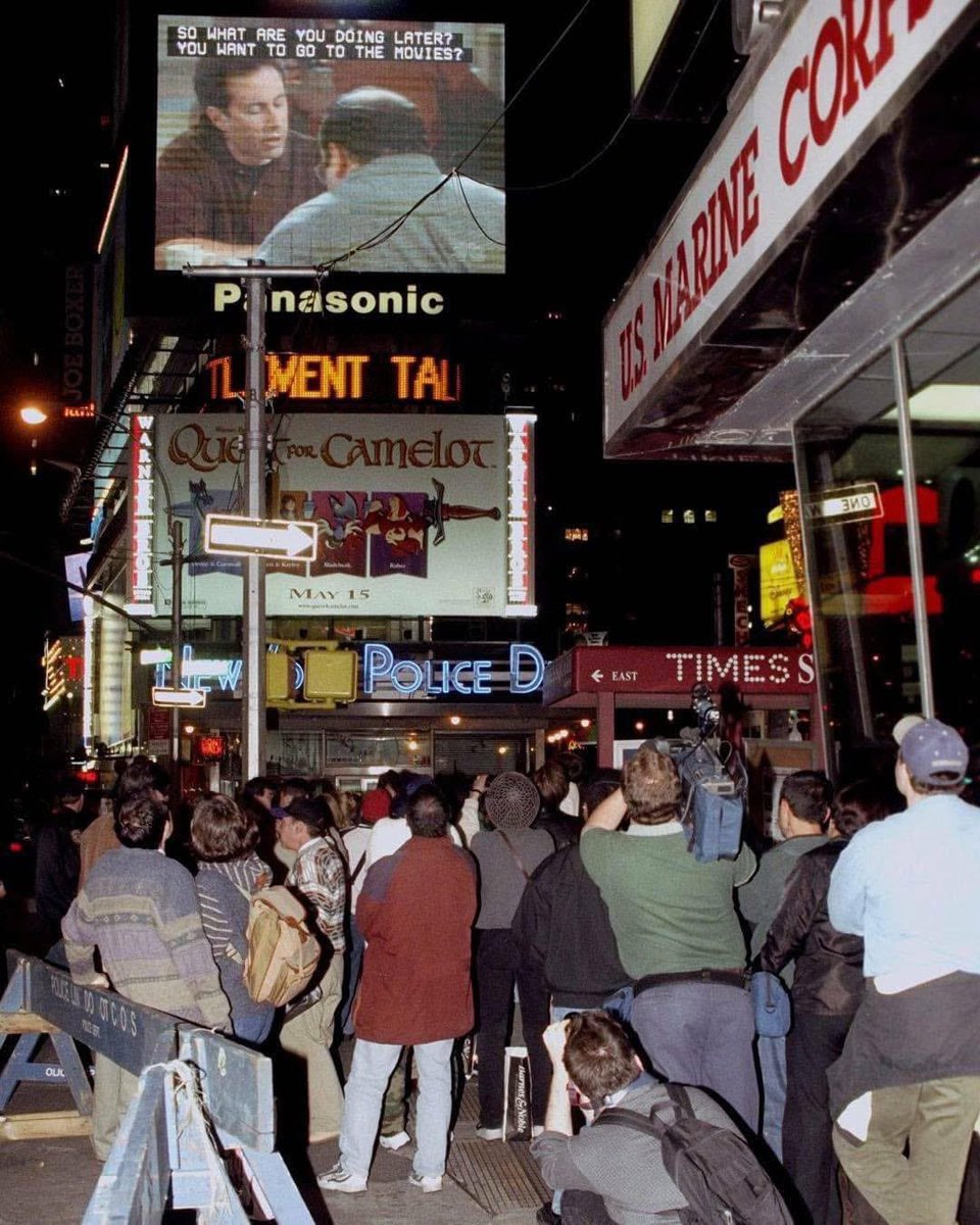 Computer ♥ Records tweet media