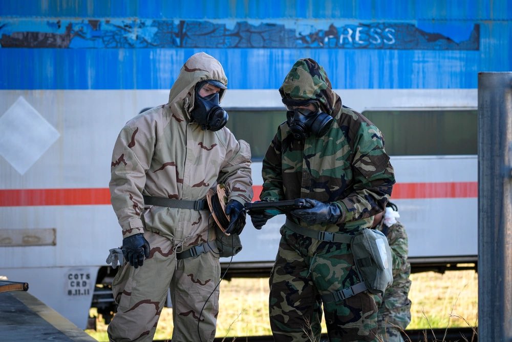 U.S. Army (@usarmy) on Twitter photo Congrats to U.S. Army Explosive Ordnance Disposal technicians from <a href="/USARPAC/">U.S. Army Pacific</a> “Far North EOD” for taking top honors in the 2025 all-Army #EOD Team of the Year competition. Read full story: dvidshub.net/news/495460/al… Congrats to U.S. Army Explosive Ordnance Disposal technicians from <a href="/USARPAC/">U.S. Army Pacific</a> “Far North EOD” for taking top honors in the 2025 all-Army #EOD Team of the Year competition. Read full story: dvidshub.net/news/495460/al…