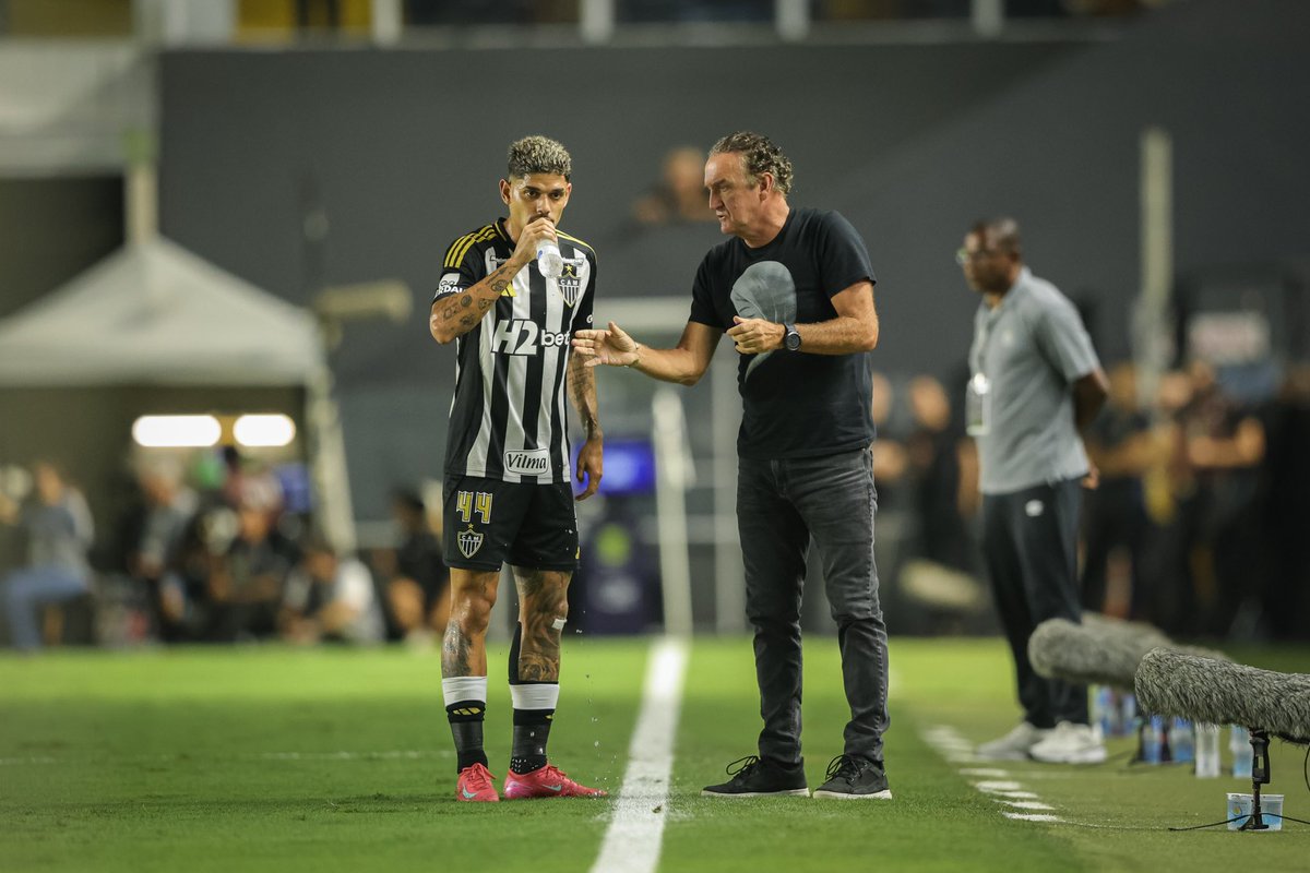 Central do Galo tweet media