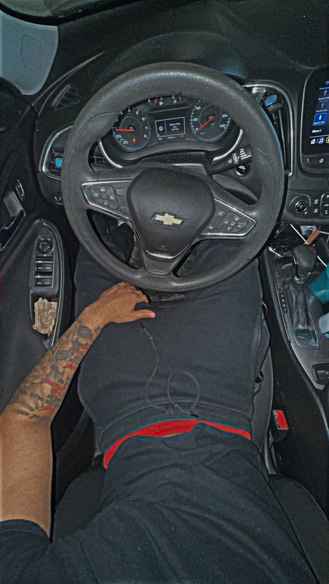 KingA💦✨ tweet media