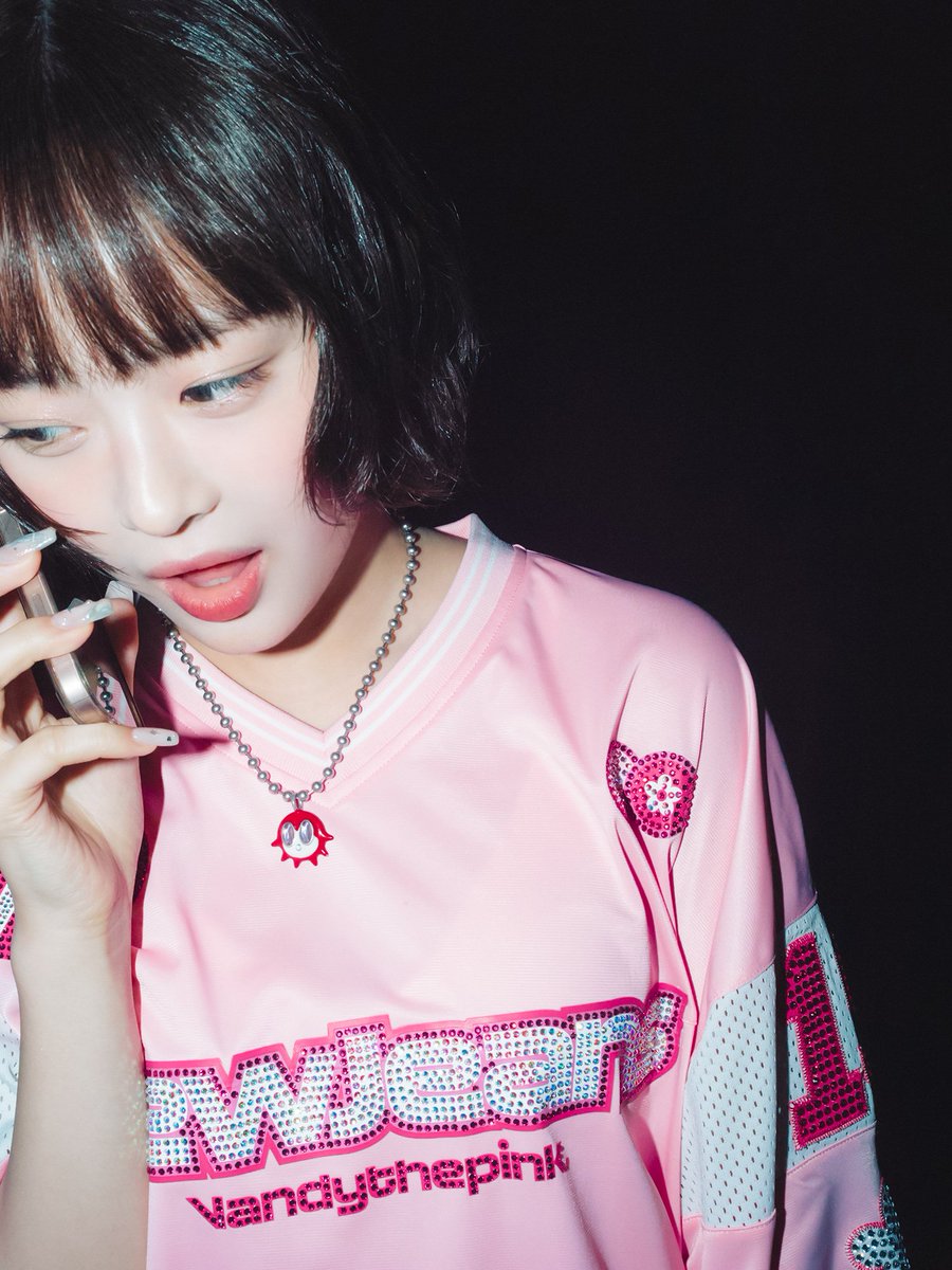 NewJeans_Base's tweet photo. 💖🎀🌸💗 https://t.co/IQZB8SYPZh