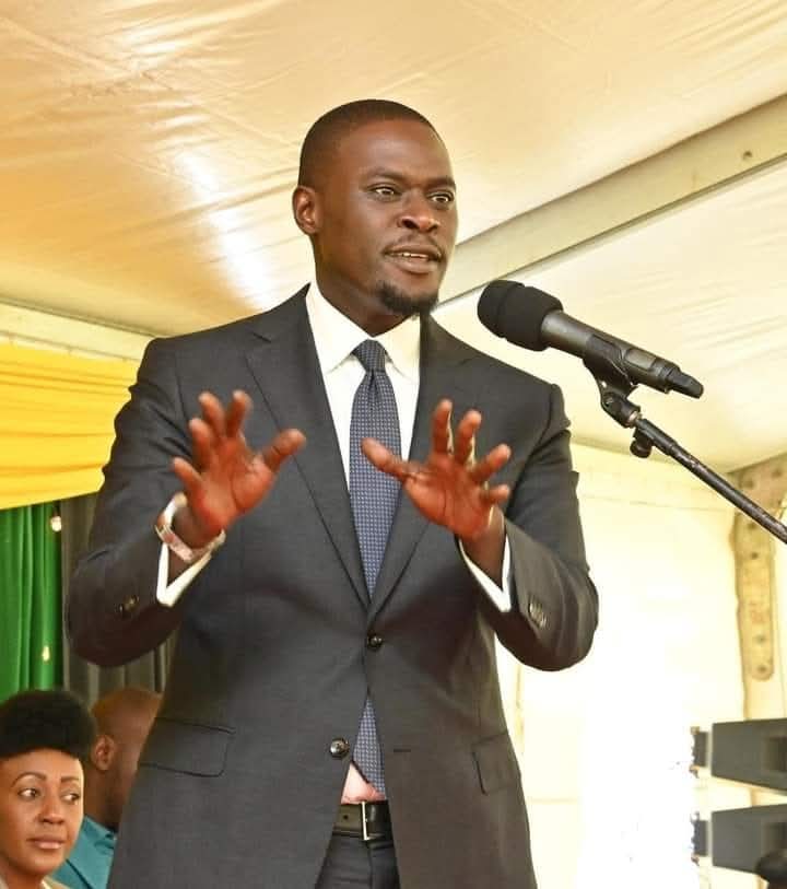 too_bethuel's tweet photo. Very shameful that all Nairobi Gubernatorial Aspirants will gang against Gov @SakajaJohnson at 10.00A.M on Citizen T V today

If there is anything that is true,Nairobi will have the First Governor to ever Serve his Second term.
#Nairobi #JKLive #MainaAndKingangi https://t.co/l7nWHnkK5G