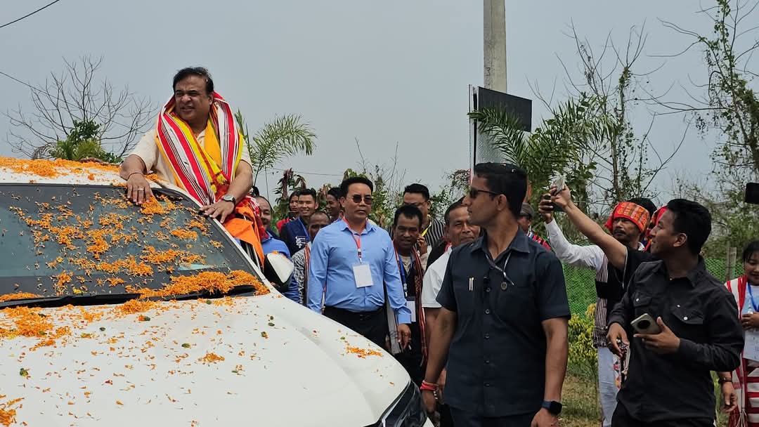 Nilmoni Deb (Modi Ka Parivar) tweet media
