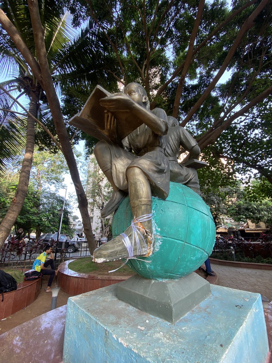 krantis's tweet photo. Under beautification of the Mumbai parks, the quality of the material used proves the purpose of creating such projects.. #superficial @mybmc @mybmcWardD @WalkeshwarW @zoru75 https://t.co/KJoPvC2s3B