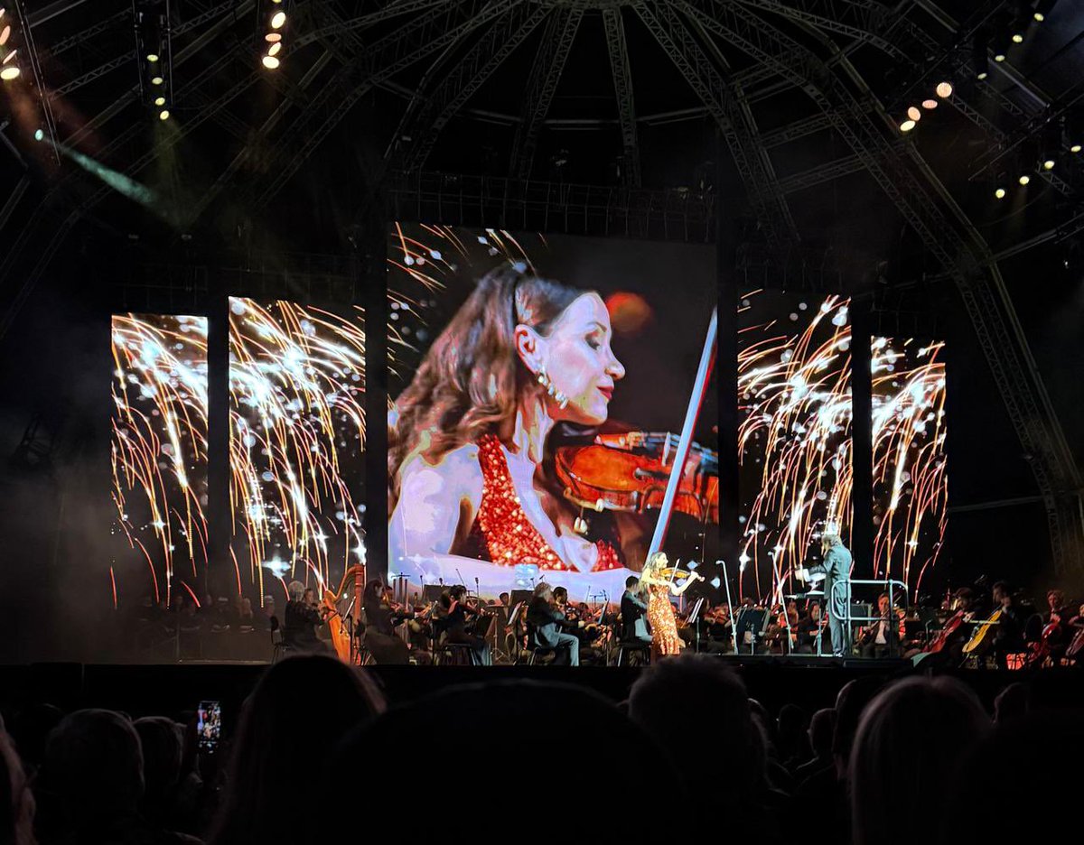 Well done, Cape Town! You truly pulled out all the stops for Andrea Bocelli last night. What an unforgettable performance – world-class in every way!

#AndreaBocelli