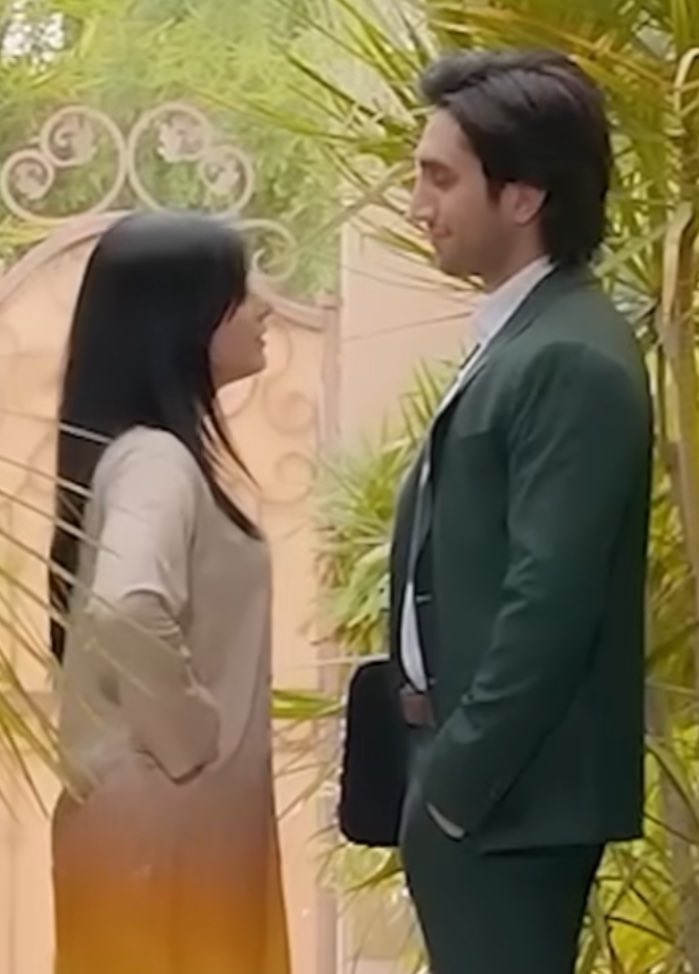 kanthonyily's tweet photo. height difference https://t.co/W1XDFncDZW