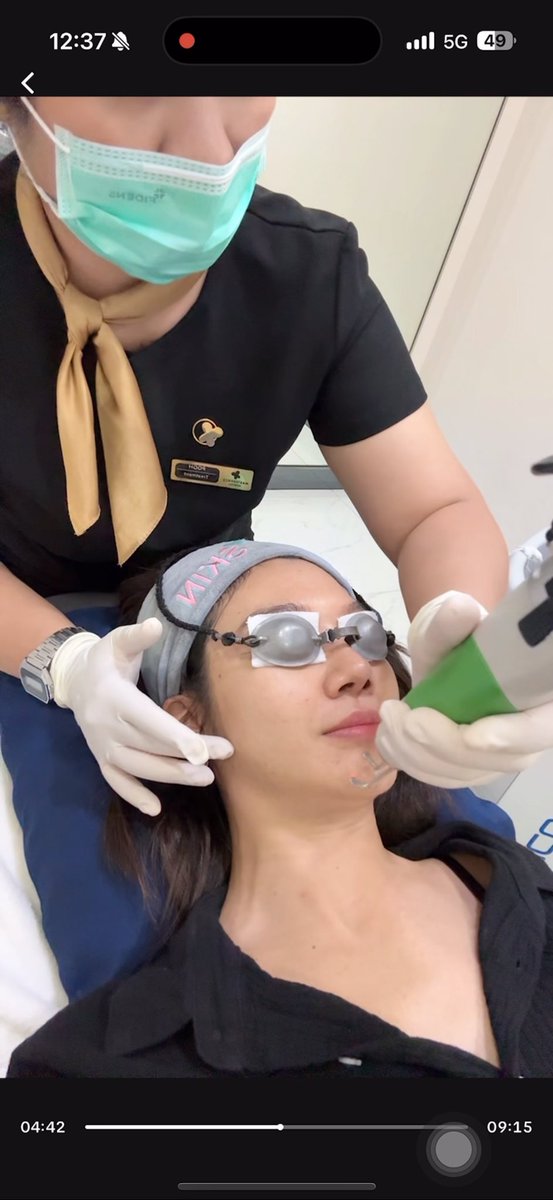 Waternamj7's tweet photo. ทำเสร็จแล้วรู้สึกสวยเลยยย 🥰
วันนี้ทำ Pico ช่วยลดรอยดำ
ดริปวิตามินเพราะไปตากแดดมา
ปิดท้ายด้วย Triple Bright ช่วยให้ผิวกระจ่างใส เติมความชุ่มชื้นให้ผิว
#SkinMaster #MasterpieceHospital
#เลเซอร์หน้าใส #หน้าใส #ดริปผิว #waternamj https://t.co/Wl3oj0tNej