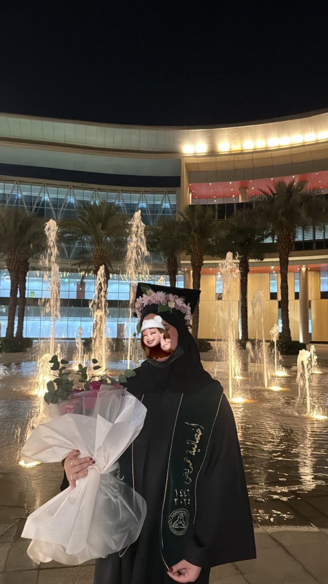 GDI997's tweet image. 🎓👩🏻‍🎓🤍🤍✨🎓🎓✨👩🏻‍🎓🤍✨