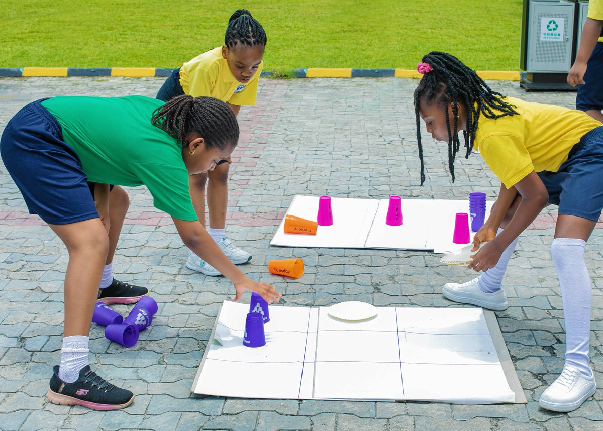 BrookstoneSchNG's tweet photo. Games, egg painting, music, and nonstop excitement. Our pupils showed up and showed out! From colourful Easter eggs to karaoke that had everyone on their feet, this was the perfect way to kick off the holidays.

#EasterFunfair #Creativekids #HappyHolidays #Brookstoneschool https://t.co/r3qae8WlWx