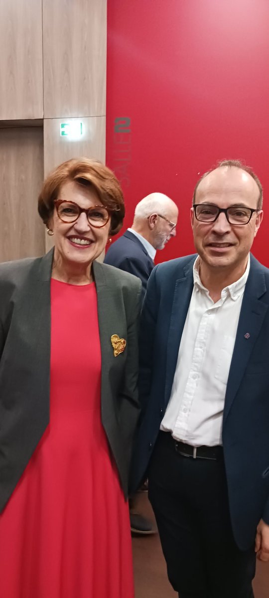 CapitaoCm's tweet image. 🇫🇷Ce mercredi  j'étais présent à la soirée organisée par les @Republicains_91 autour d'@AnnieGenevard  et des militants présents. 
🇫🇷Un bon moment d'échange avec  notre ministre de l'agriculture et de la souveraineté alimentaire.
@lesRepublicains
#Essonne  Toujours #avoscotés 🇫🇷