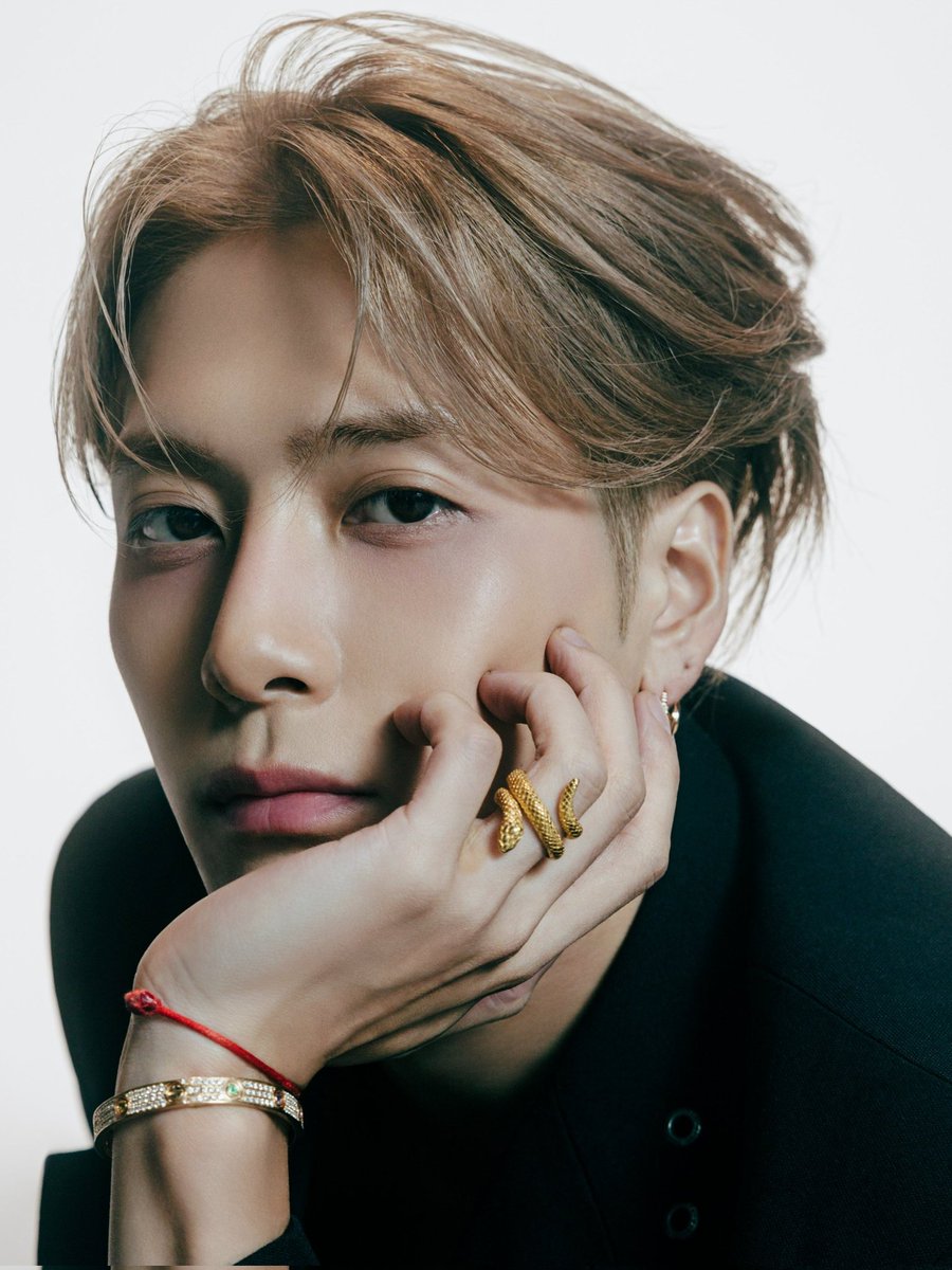 LmlyloveWang's tweet image. 🌻🫶ใดๆ เมษา เมใจ เมไหน เมษายน thailand  มี jackson 2 งานละ ลองดูซิว่าจะอยู่กันกี่วันกันน๊า

20 /4     #c2water
21 / 4     #met107

รอลุ้นวันอื่นด้วยเลยค้าบ Wangjiaer 
#JacksonWang @JacksonWang852