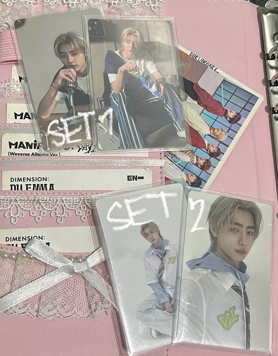 ddeunoonie_'s tweet photo. wts lfb ph 

— 𖥔 sunghoon manifesto set! (₱400)𓂃

🎧 PAYO (PRIO) and will get 2 sets / 1 WEEK DOP W/ NRDP! 🫶🏻

🫐 clean and mint condi
🫐 x sensitive
🫐onhand

🎀 rfs: qs
      
dm me / reply to claim !

⊹ ᮫﹆ֹ 🛒 #bentabelsbyish 𓂃 ✿

t. enhypen sunghoon manifesto pc https://t.co/jwemKycdPD