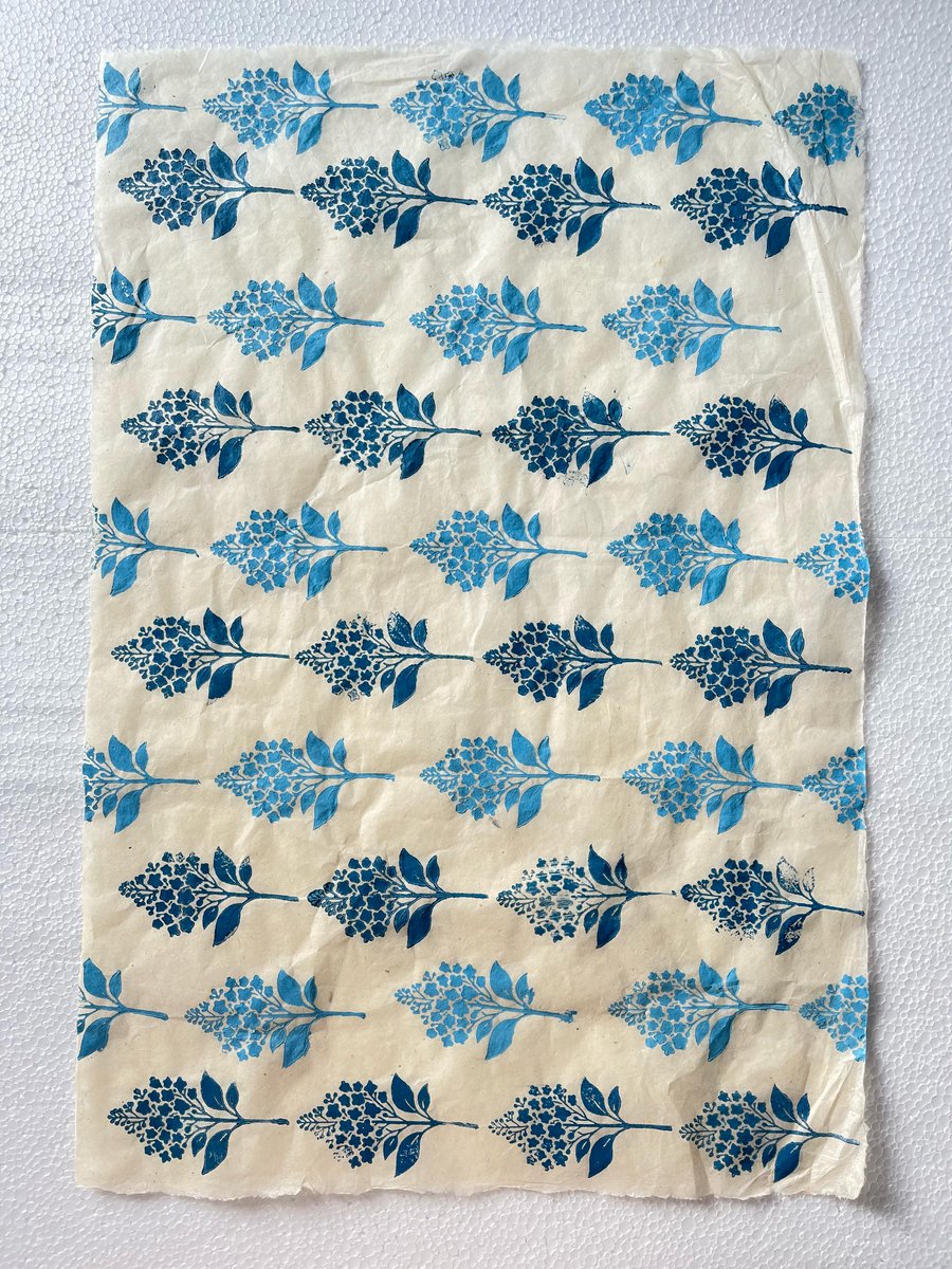 coniferhandmade's tweet photo. Our block printed papers are handmade with love, featuring timeless motifs and rich colors created using traditional woodblock printing techniques. 🖋️🎨

Whether you're a stationery lover, crafter, or designer, these papers bring elegance and authenticity to every creation. 🪷 https://t.co/vYYAuFaJSF