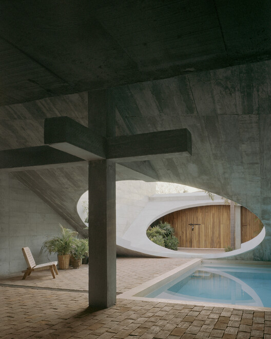 4AAAAart's tweet photo. The soft brutalism of Ludwig Godefroy's Casa VO / Casa WO 

Punta Zicatela, Oaxaca, Mexico 🇲🇽 https://t.co/0rc271wiEC