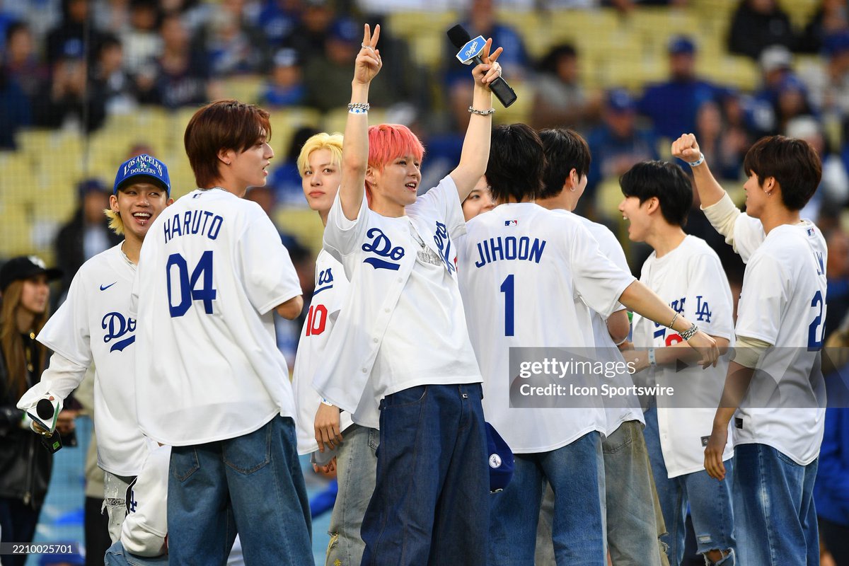 NurulUnyil's tweet photo. Oh wow, love TREASURE Getty Images for tonight! https://t.co/hP9OKUR4DX