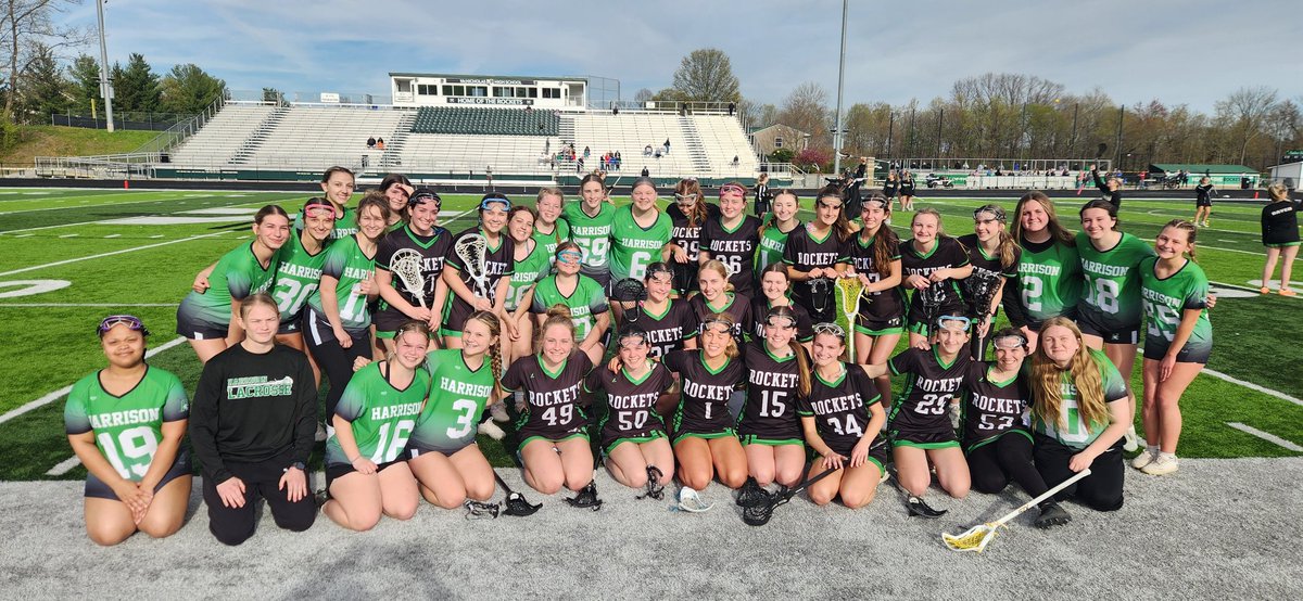 mcnickwlax1's tweet photo. Perfect night for lacrosse.  Thank you Harrison  Wildcats for traveling to the Penn. Good luck the remainder of the season ! @mcnickwlax1 @McNAthletics @McNicholasHS @HarrisonWildcat https://t.co/gMZDsDvCWl
