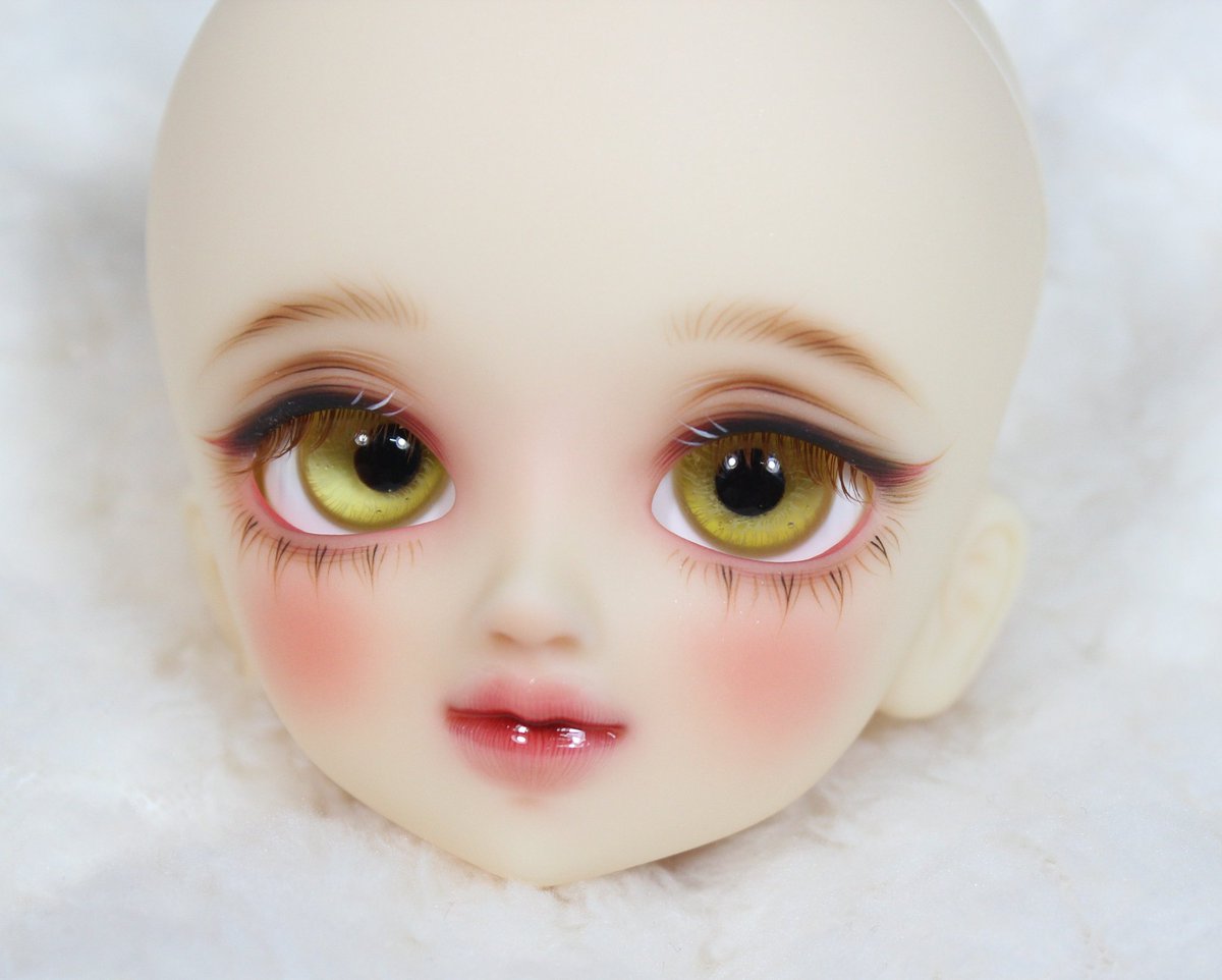 W (작업중) tweet media