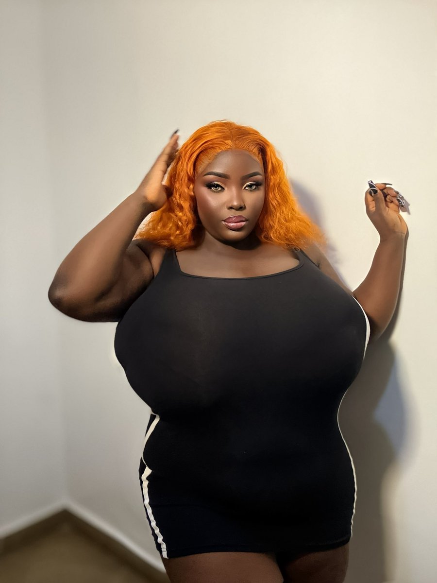 Why fit in when you can stand out 🥰🌺