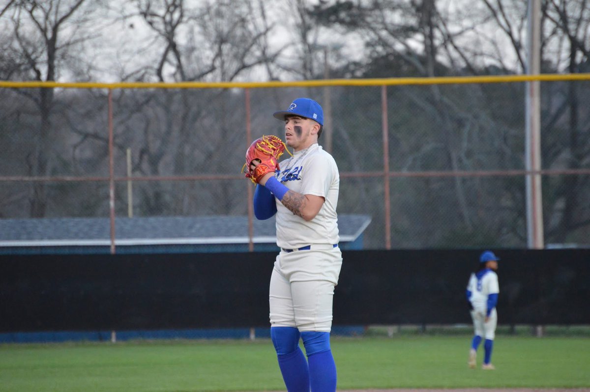 weston collard tweet media