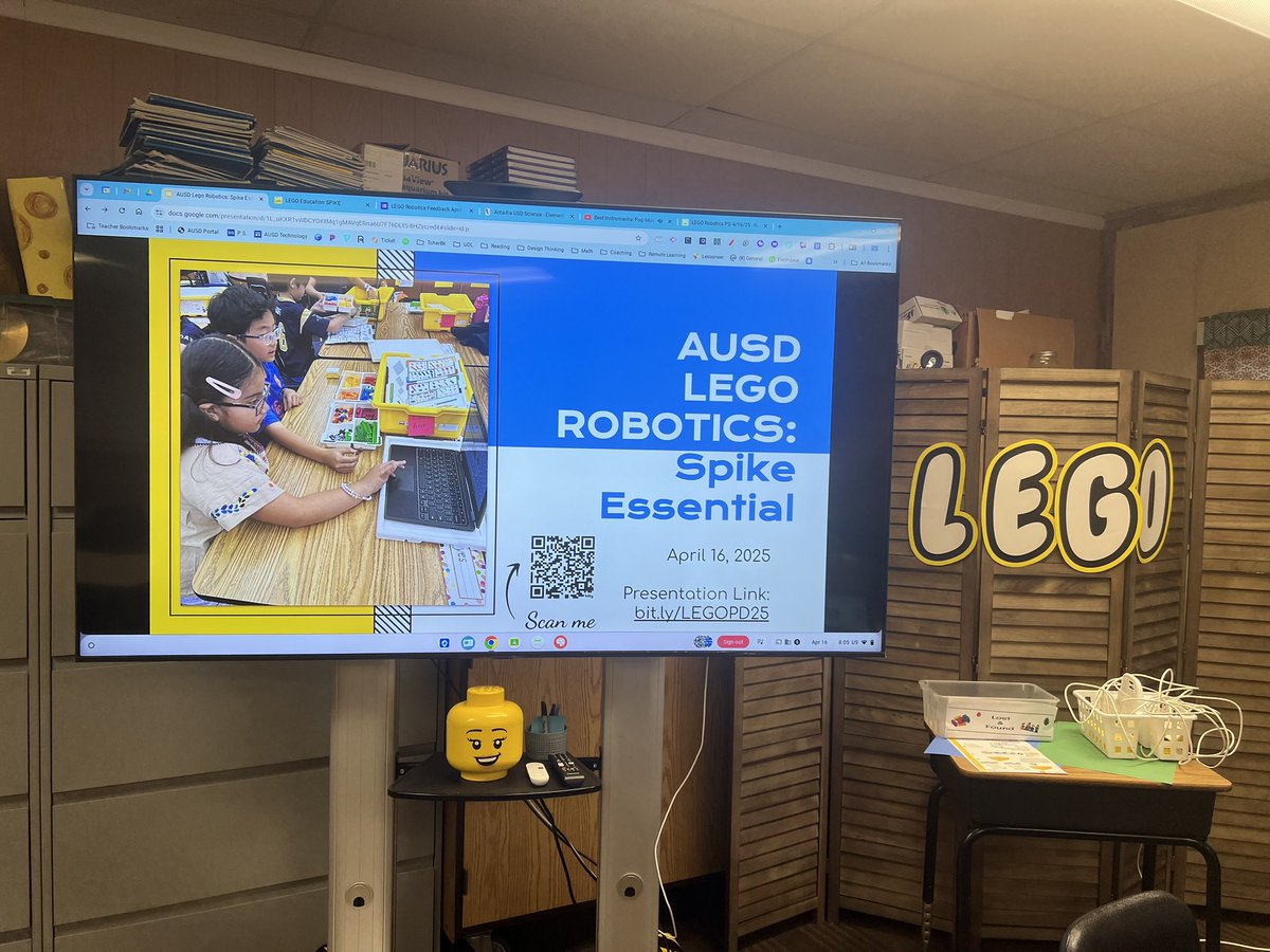 HalimStephaniee's tweet image. 🧰🦾🦿⚙️#Lego Robotics #edutech @ArcadiaUnified @CaminoGrove 🫱🏼‍🫲🏾🎉🎊Special 🛵👏🏼Thanks to our amazing coaches @lantonha and H.Floyd for taking the time to create such a wonderful 🧱🏗️ Lego PD! #TeacherEd #teacherlife🧑‍🔧👩🏻‍🔧👨🏽‍🔧🧑🏿‍🔧@ReneeCostarella