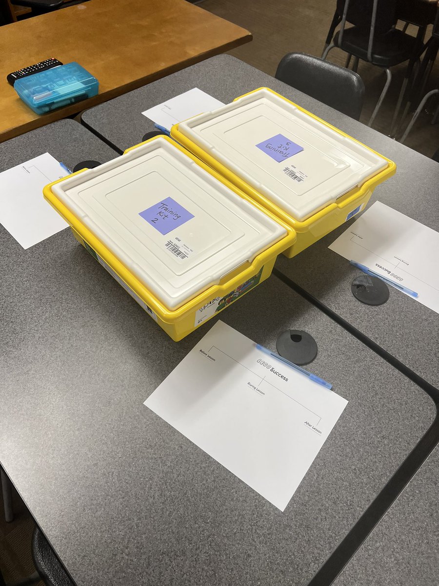 HalimStephaniee's tweet image. 🧰🦾🦿⚙️#Lego Robotics #edutech @ArcadiaUnified @CaminoGrove 🫱🏼‍🫲🏾🎉🎊Special 🛵👏🏼Thanks to our amazing coaches @lantonha and H.Floyd for taking the time to create such a wonderful 🧱🏗️ Lego PD! #TeacherEd #teacherlife🧑‍🔧👩🏻‍🔧👨🏽‍🔧🧑🏿‍🔧@ReneeCostarella