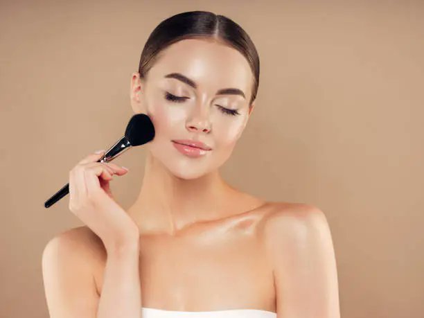 Fitigra's tweet photo. Blush placement can completely change your face shape! 💕 For a lifted look, apply high on cheekbones. For a youthful flush, focus on the apples of your cheeks. What's your go-to blush technique? #Blush  #beautytips https://t.co/zFw9O1r8Dn