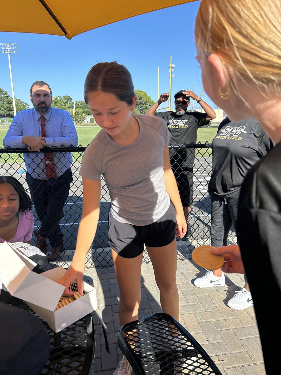 Barons Track tweet media