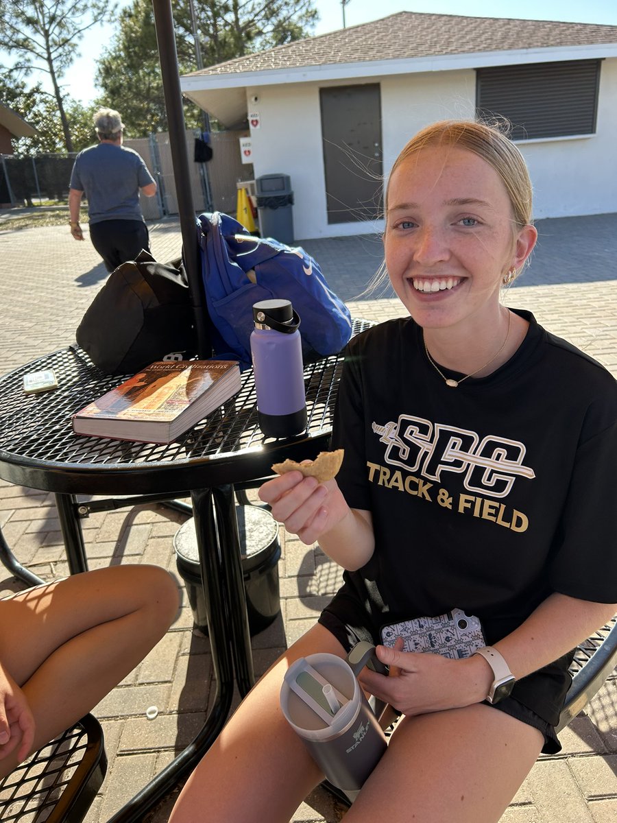 Barons Track tweet media