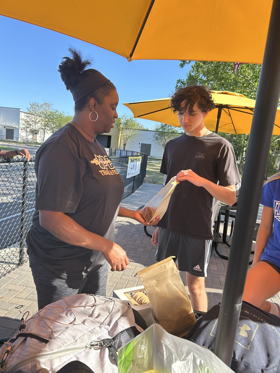 Barons Track tweet media