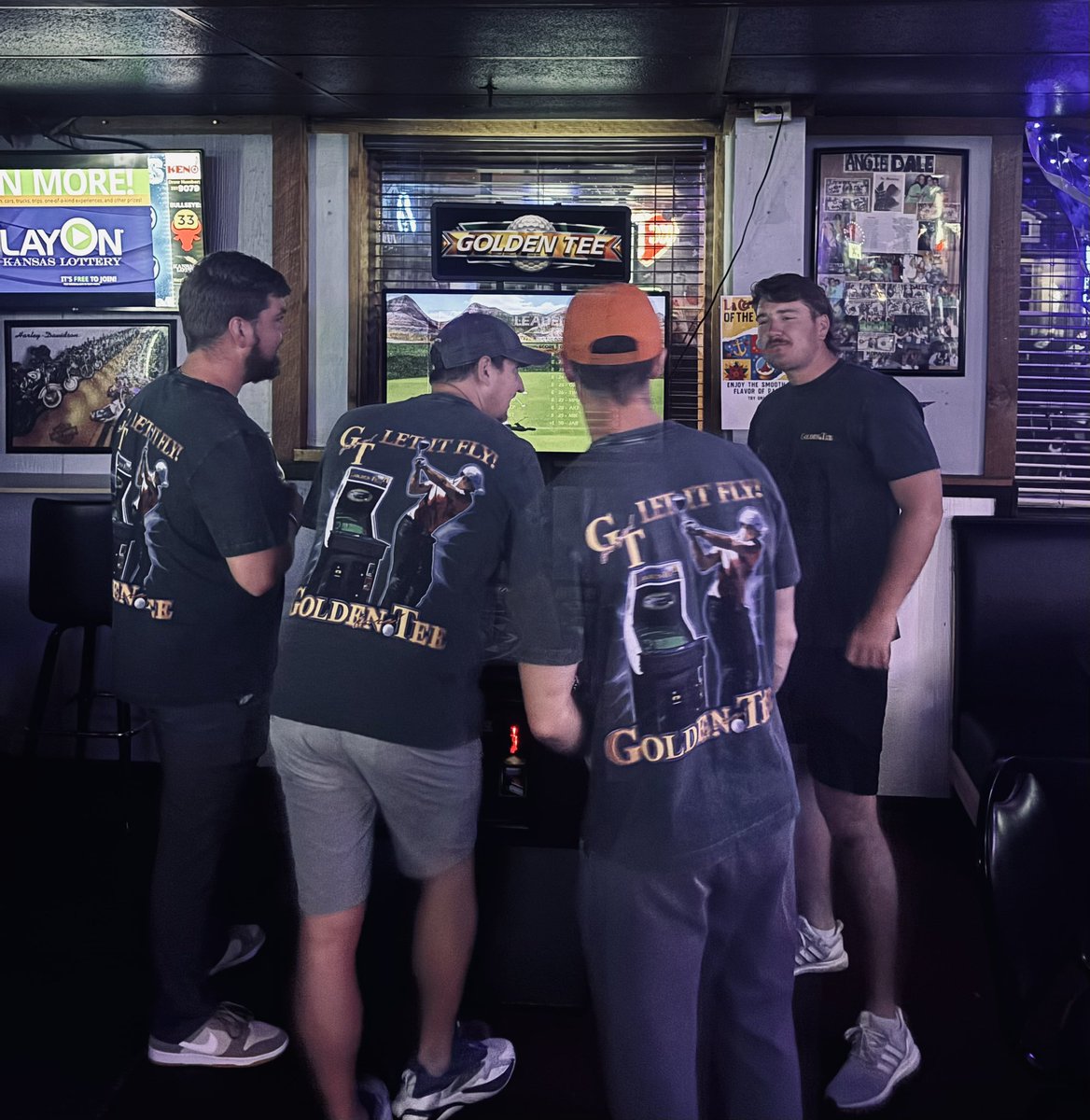 𝙴𝙼 𝙹𝙾 𝚂𝙿𝙾𝙾𝙽 tweet media