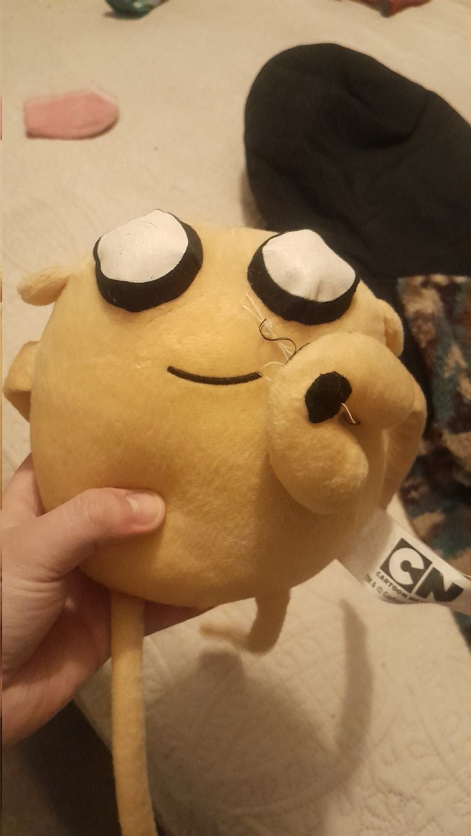 I found my jake plush
Umm uhh yeah..
