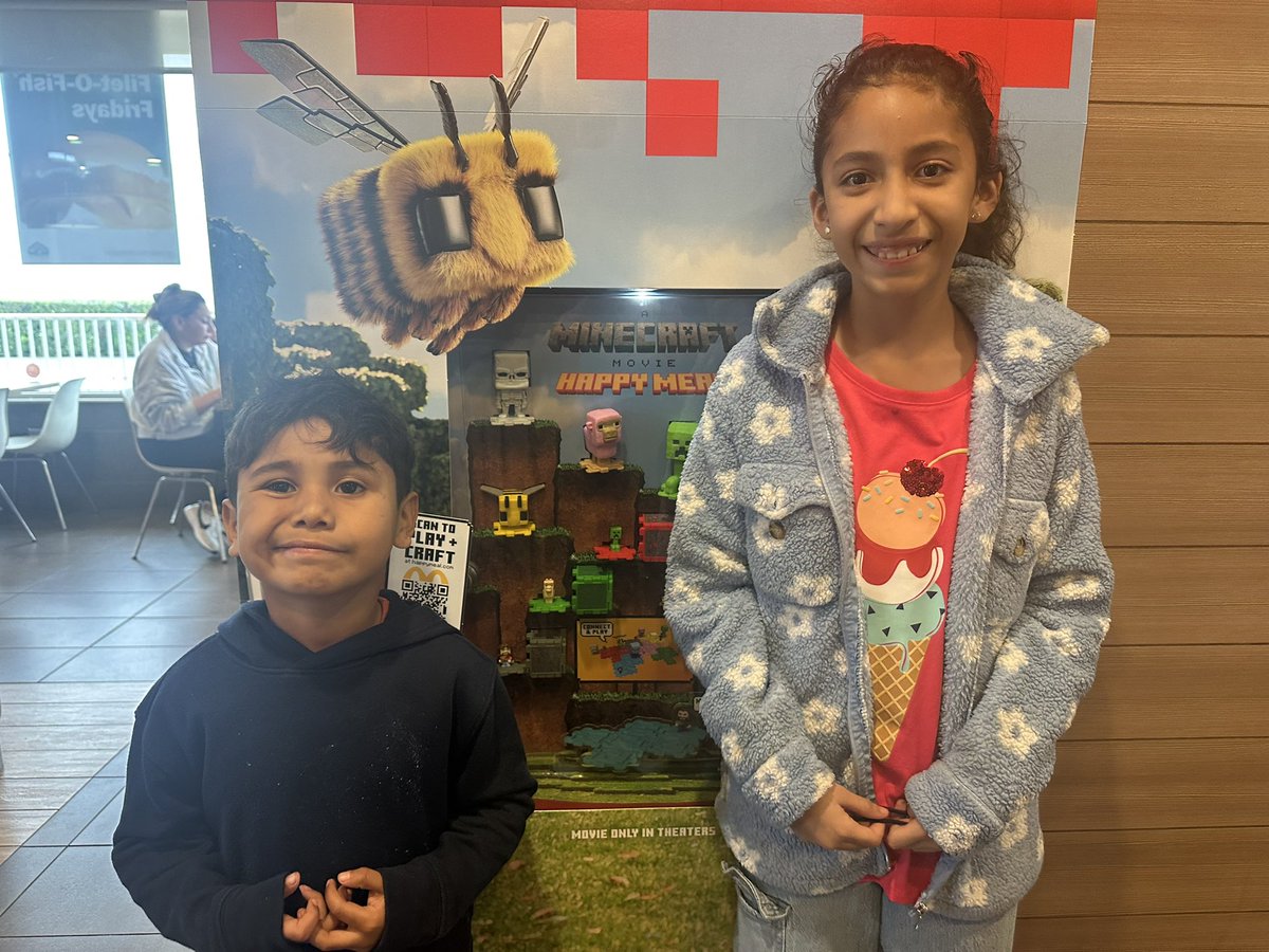 McTeacher Night was a success!
What a fun night seeing all our amazing El Cerrito families come out to support our school! 🍔✨ Thank you for your generosity and school spirit—it means so much to our staff and students!
Together, we make El Cerrito shine!  @lahabraschools #lhcsd