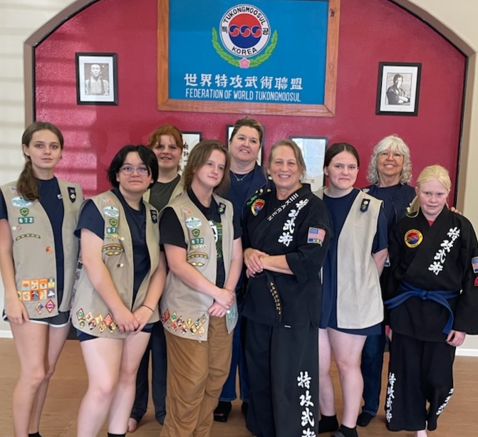 Girl Scouts tweet media