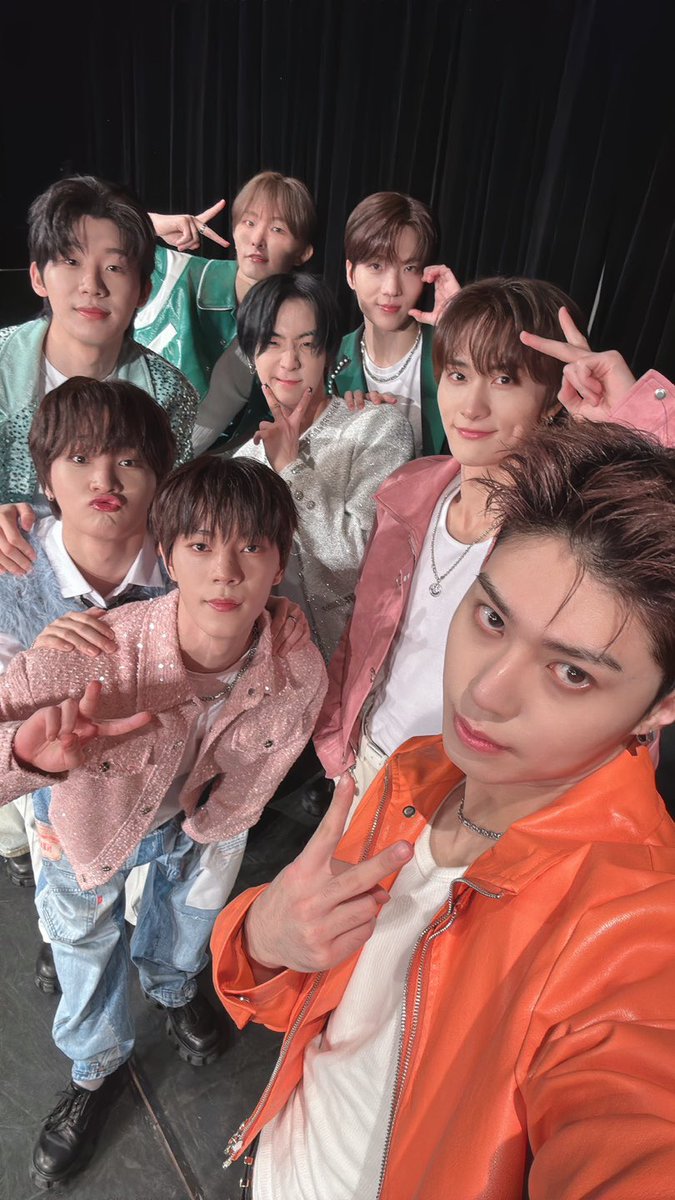 NTX_OFFICIAL_JP's tweet photo. [📸]
2025 #NTX FAN LIVE IN JAPAN #OVER_TRACK

＼📣本日開催！／
見どころ満載の #エヌティーエックス のステージをぜひ会場で一緒に楽しみましょう！

🗓4/17(木) 14:00/18:00
📍#DDD青山クロスシアター
🎫当日券あり
🔗 https://t.co/sOlZVYYlVZ

#엔티엑스 https://t.co/zkxSphfZd3