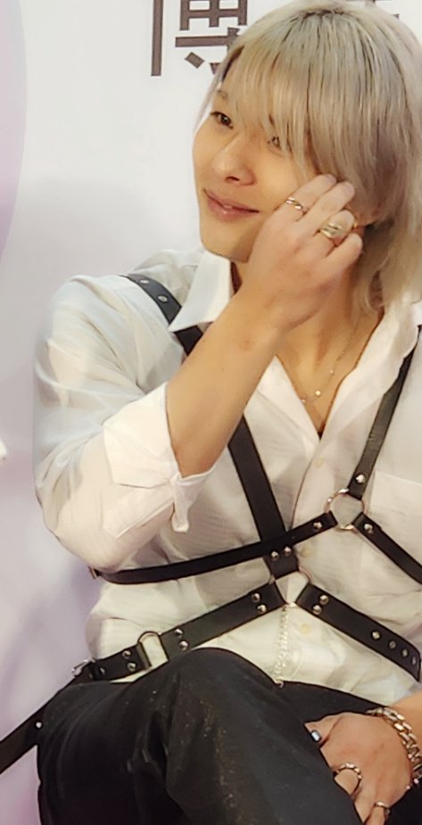 今天我想來點。。
嬌羞的東雲🥹🥹