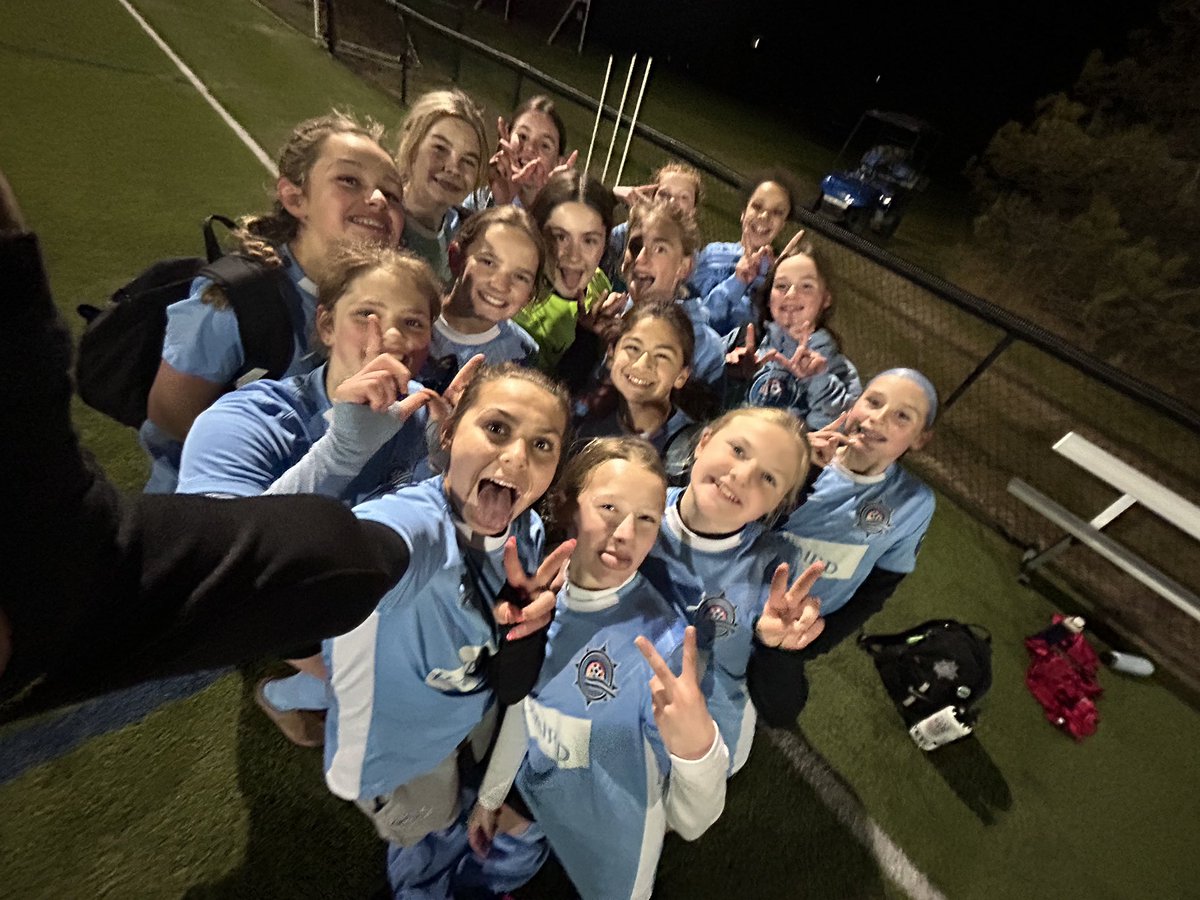 North Shore United 12G GA (@nsu2012ga) on Twitter photo Decisive win under the lights against our cross town rivals. Well done girls!
<a href="/NSU_Soccer/">North Shore United</a> <a href="/GAcademyLeague/">Girls Academy</a> Decisive win under the lights against our cross town rivals. Well done girls!
<a href="/NSU_Soccer/">North Shore United</a> <a href="/GAcademyLeague/">Girls Academy</a>