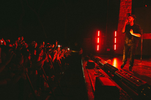 tr2thxo's tweet photo. I KNOW ITS LATE

BUT YOUR BOY DISCOVERED SOME GRAILS FROM THE KISSLAND ERA 

HERES A THREAD OF SOME NICE PICS

(THESE ARE FROM A WEBSITE THAT WAS SCRUBBED FROM THE INTERNET AFTER ABELS OLD PHOTOGRAPHER GOT FIRED) 
some of these u may have seen b4 bc abel posted on facebook! https://t.co/qRoxJqvzuq