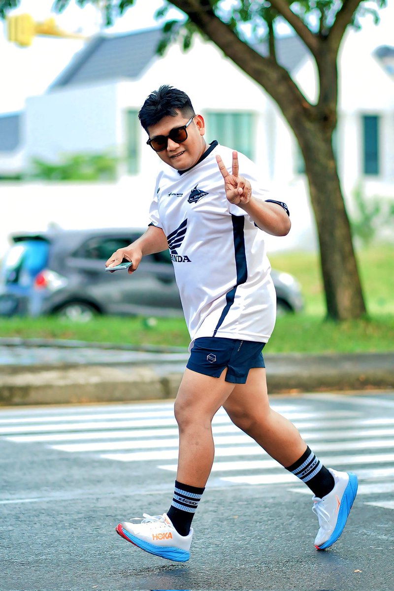Arifandyyy's tweet photo. 🏃‍♂️🏃‍♂️🏃‍♂️ https://t.co/DqqnzxjVK6