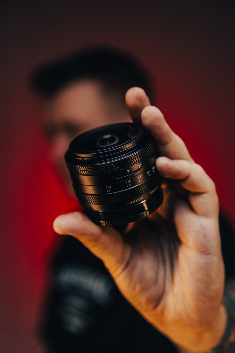 AstrHori's tweet photo. Unlock a whole new perspective with the 6.5mm F2.0 Circular Fisheye Lens! 🌍✨
✅ 192° Ultra-Wide Angle
✅ Unique Circular Visuals
✅ 0.2m Minimum Focus Distance
Credit: @artestheticspl & @alexvoloskov
#astrhori #FisheyeLens #UltraWideAngle #CreativePhotography #192Degrees https://t.co/r1XkkNQ8Ks