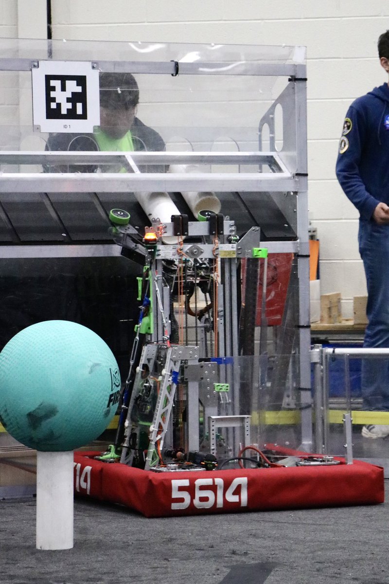 TeamSycamore's tweet photo. Today we started the 2025 CMP “Reefscape” season in Houston, Texas. 🤩
We went through inspection, built our PIT, and competed in a practice match. 🎉
It was a thrilling and productive day, during which we also met incredible teams from all over the globe! 🌏
#omgrobots https://t.co/Hx42jClHlP