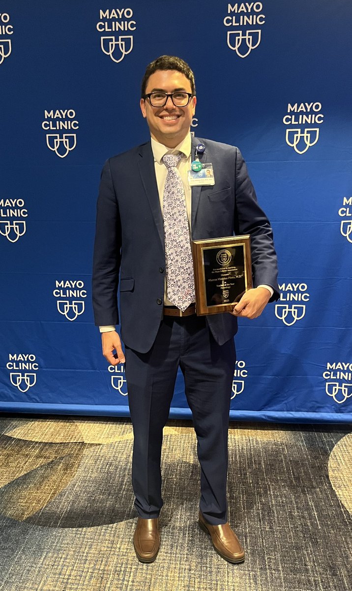 Marcus Pinto, MD, MS (@marcusvpinto) on Twitter photo Thank you, <a href="/MayoFellows/">Mayo Fellows' Association, Rochester</a>, for a wonderful night celebrating the <a href="/MayoClinic/">Mayo Clinic</a> 2025 Educator Awards. A special thanks to <a href="/mayoneurores/">Mayo Clinic Neurology Residency</a> and <a href="/MayoNeuroFellow/">Mayo Clinic Neurology Fellowships</a>, especially #JonLang (PGY-3) for the heartfelt speech and for presenting me with the award. I am incredibly grateful 🥹. Thank you, <a href="/MayoFellows/">Mayo Fellows' Association, Rochester</a>, for a wonderful night celebrating the <a href="/MayoClinic/">Mayo Clinic</a> 2025 Educator Awards. A special thanks to <a href="/mayoneurores/">Mayo Clinic Neurology Residency</a> and <a href="/MayoNeuroFellow/">Mayo Clinic Neurology Fellowships</a>, especially #JonLang (PGY-3) for the heartfelt speech and for presenting me with the award. I am incredibly grateful 🥹.